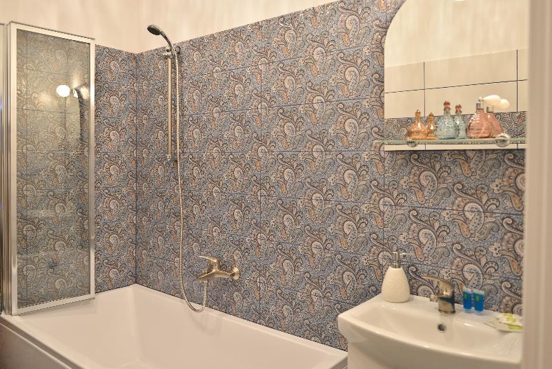 La Gioia Magic Orient Apartments Краков Экстерьер фото